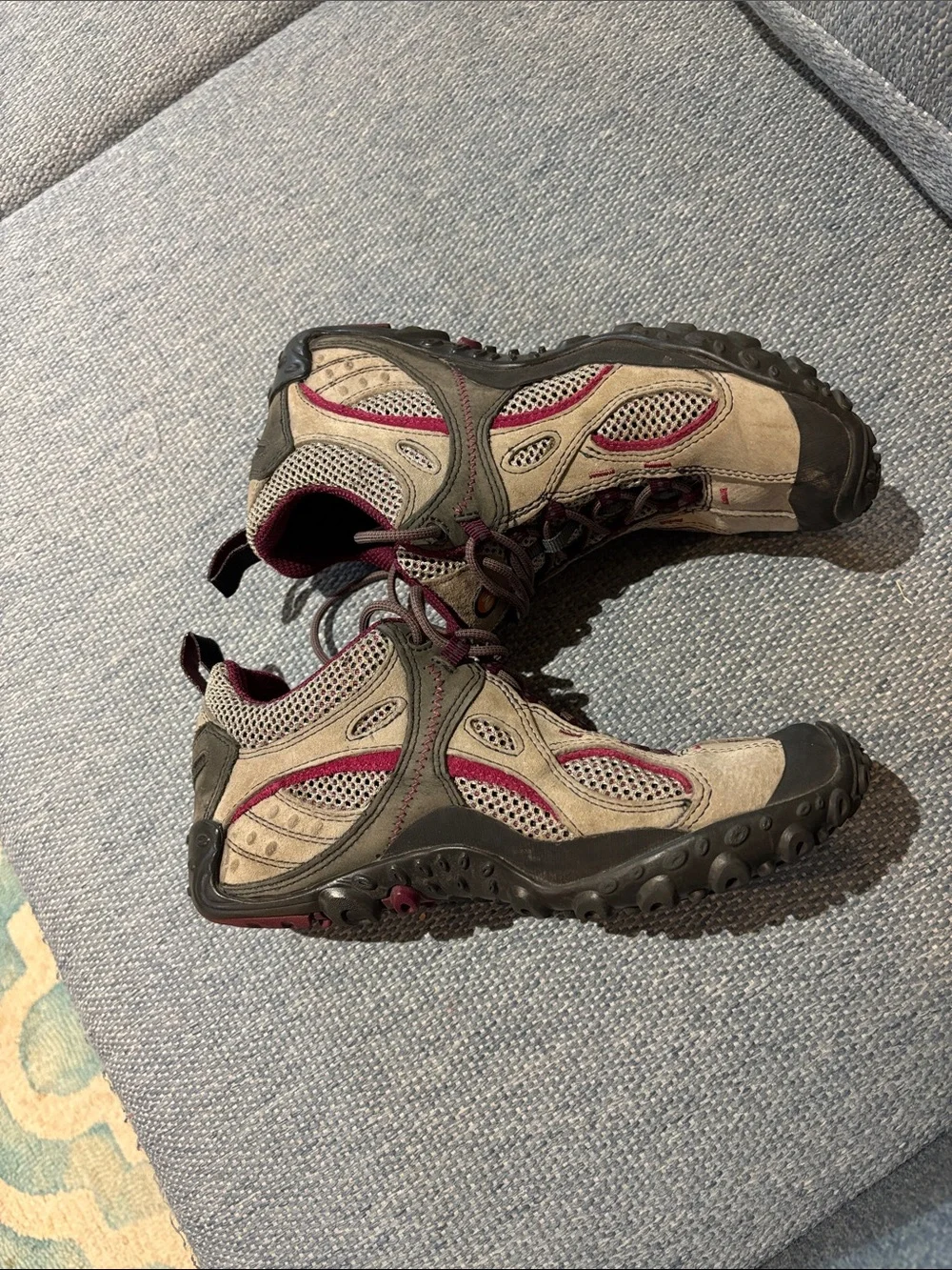 Merrell chameleon arc wind hiking shoes! 7.5